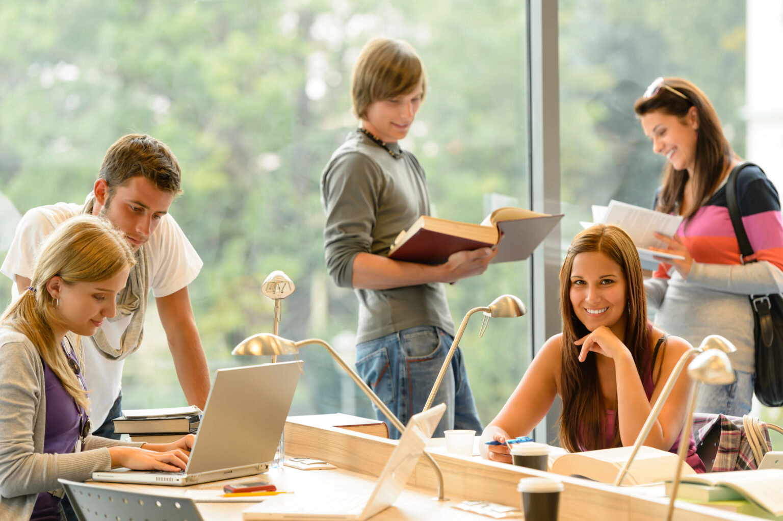 Why College Study Groups Are Key to Acing Exams in U.S. Colleges ...